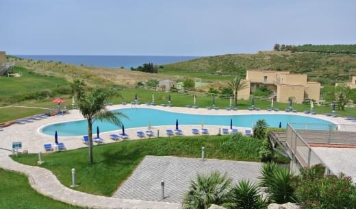 menfi-beach-resort-1.jpg